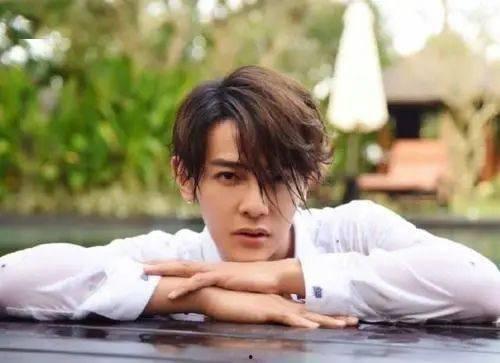 汪东城直播吃瓜,揭秘娱乐圈幕后故事